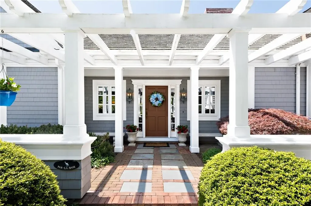 29 Reliance Drive Bristol RI 02809