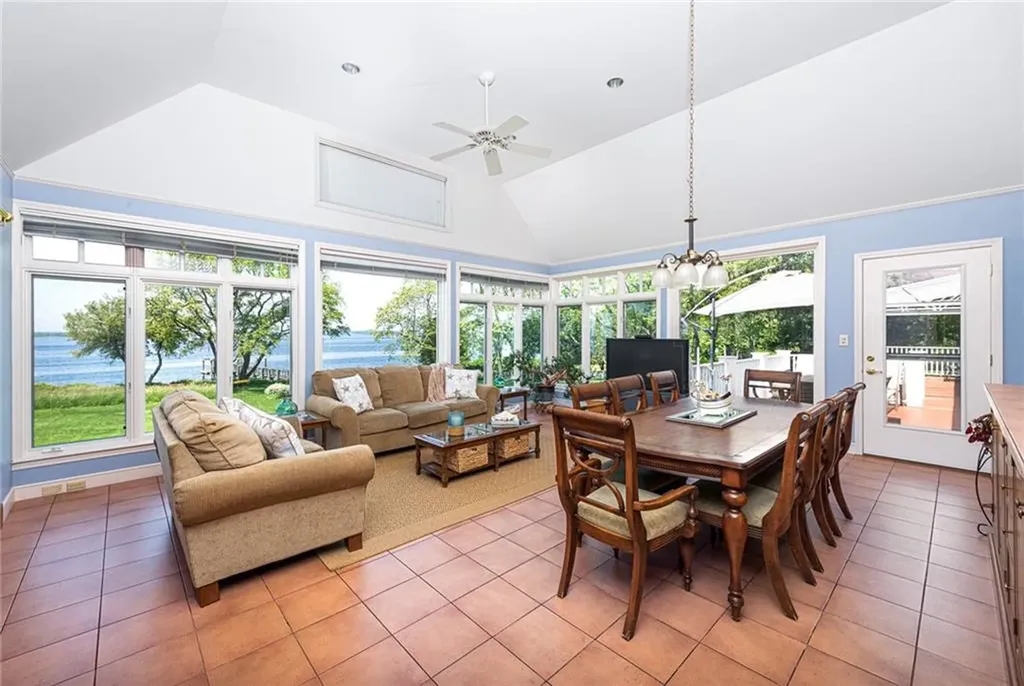 29 Reliance Drive Bristol RI 02809