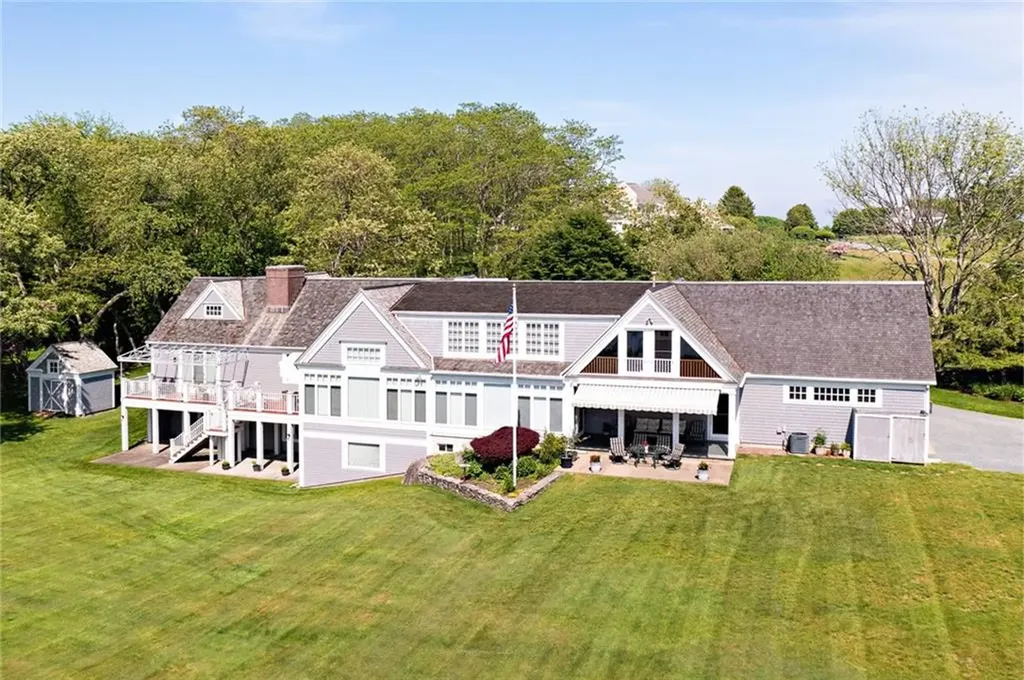 29 Reliance Drive Bristol RI 02809