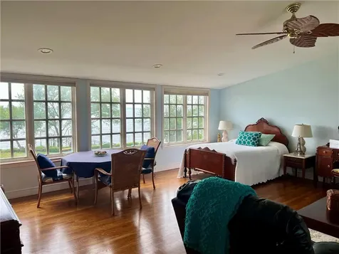 29 Reliance Drive Bristol RI 02809