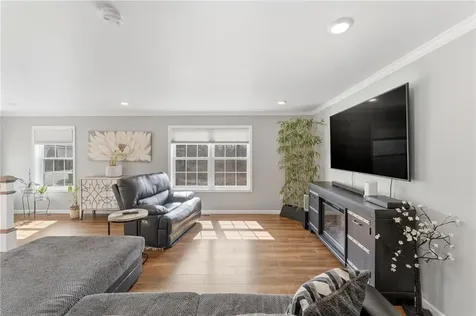 10 Corrine Drive Johnston RI 02919