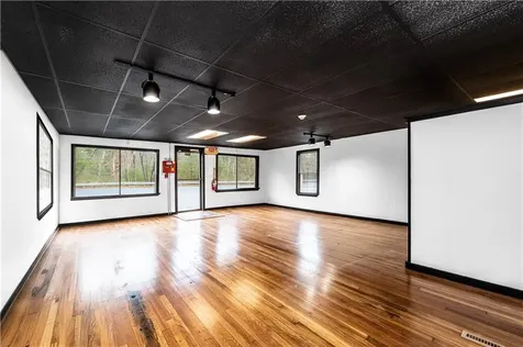 120 Danielson Pike Foster RI 02825