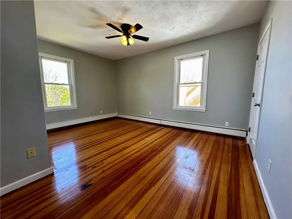 834 Central Avenue Pawtucket RI 02861