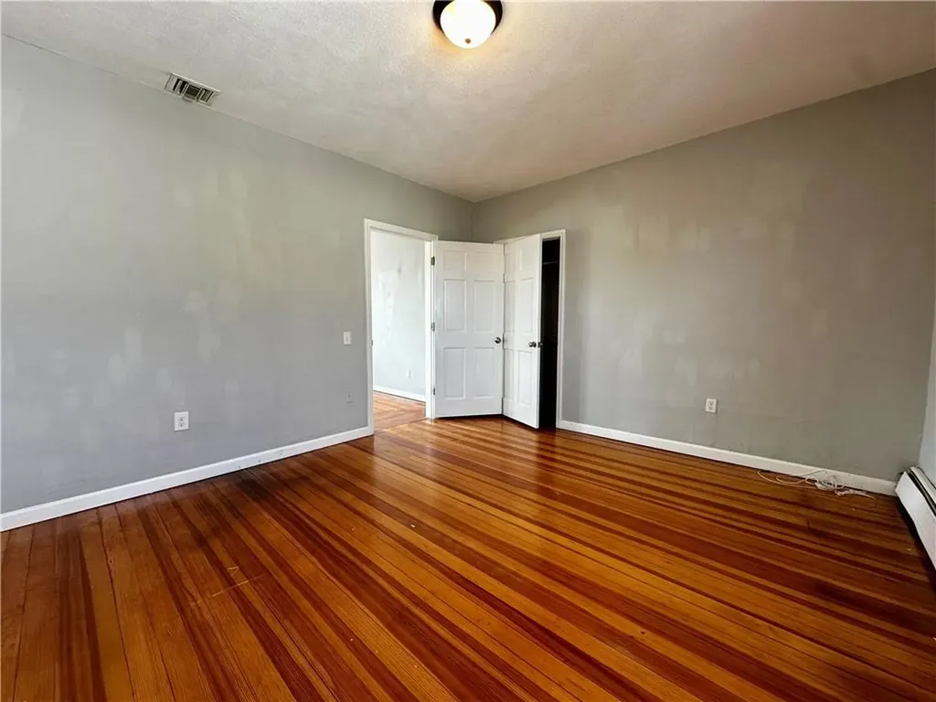 834 Central Avenue Pawtucket RI 02861