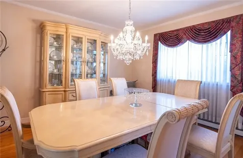 40 Suffolk Way Lincoln RI 02865