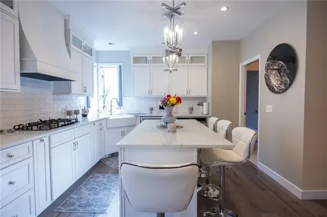 40 Suffolk Way Lincoln RI 02865