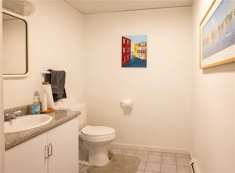 40 Suffolk Way Lincoln RI 02865