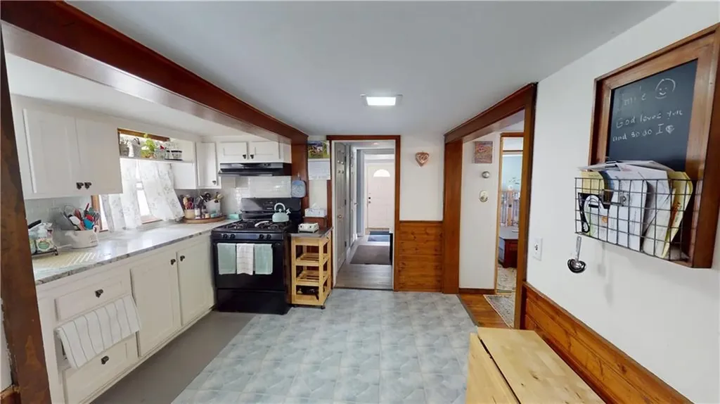 159 Iroquois Road Cumberland RI 02864