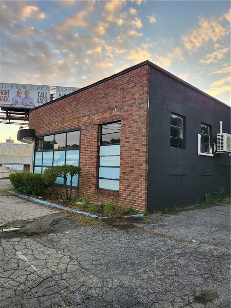 25 Pontiac Avenue Providence RI 02907