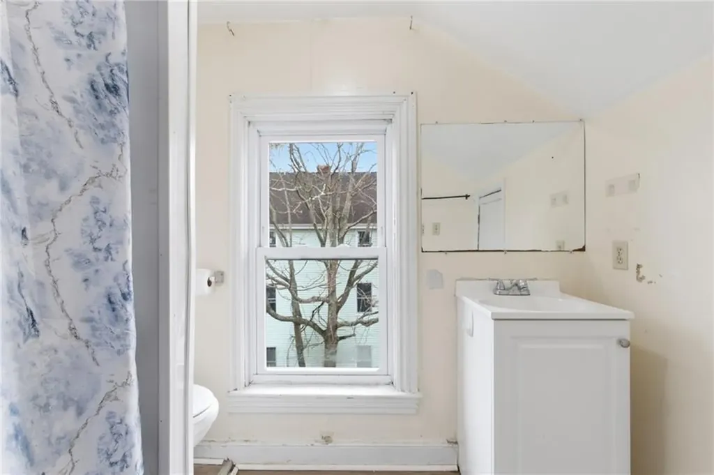 54 Candace Street Providence RI 02908