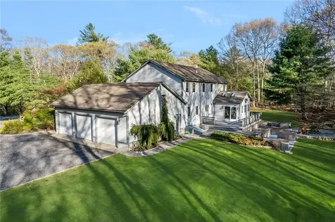 10 Oak Hill Road Scituate RI 02831