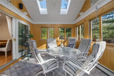 10 Oak Hill Road Scituate RI 02831
