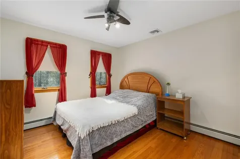 10 Oak Hill Road Scituate RI 02831