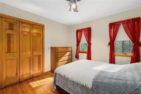 10 Oak Hill Road Scituate RI 02831
