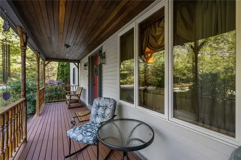 10 Oak Hill Road Scituate RI 02831