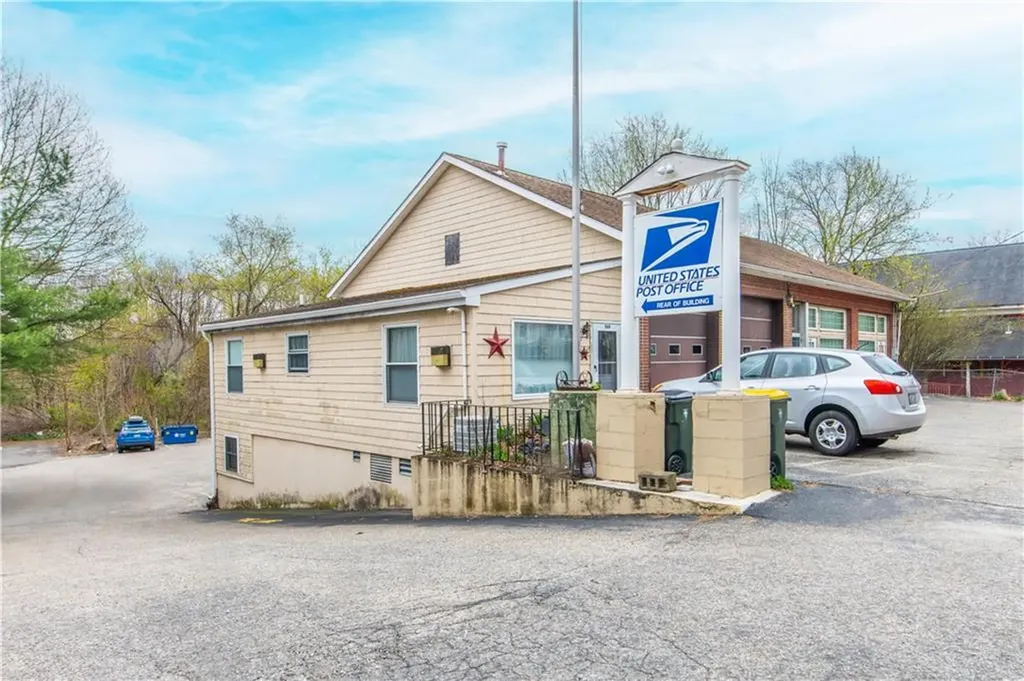 963 969 Victory Highway Burrillville RI 02839