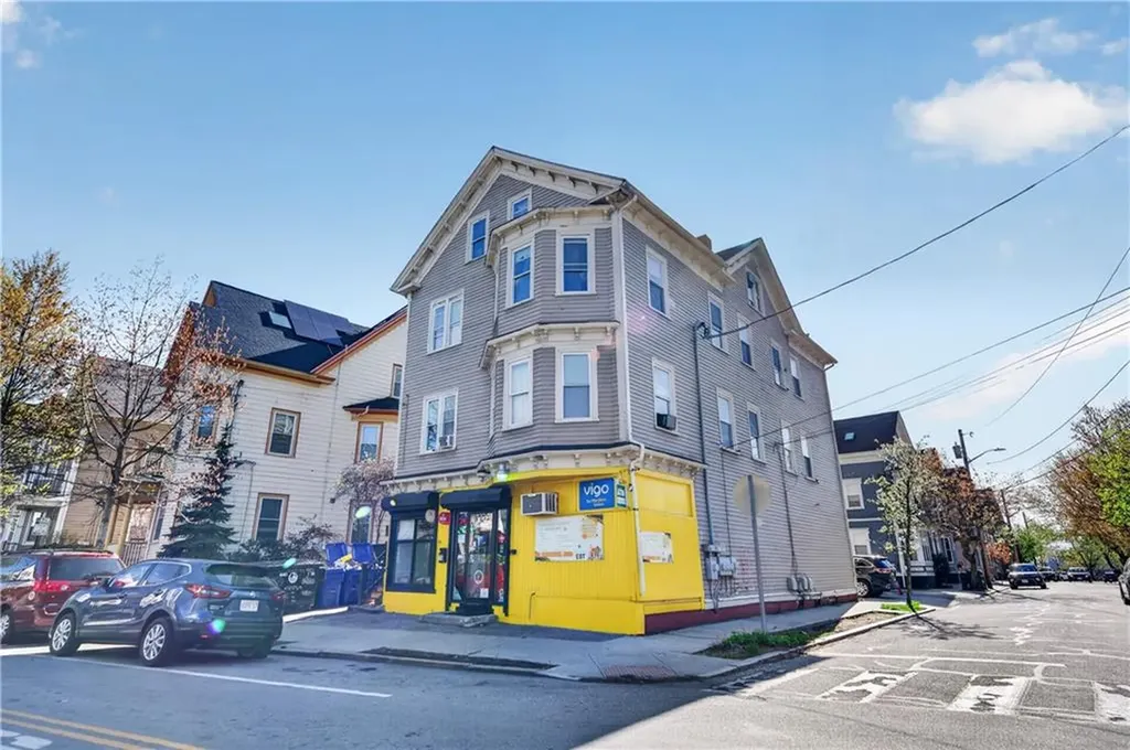 75 Messer Street Providence RI 02909