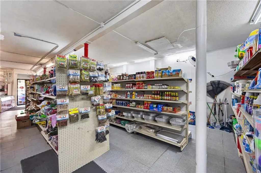 75 Messer Street Providence RI 02909
