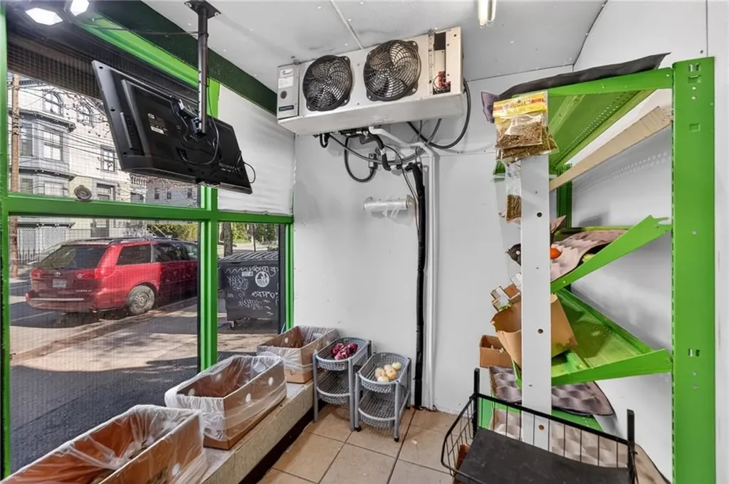 75 Messer Street Providence RI 02909