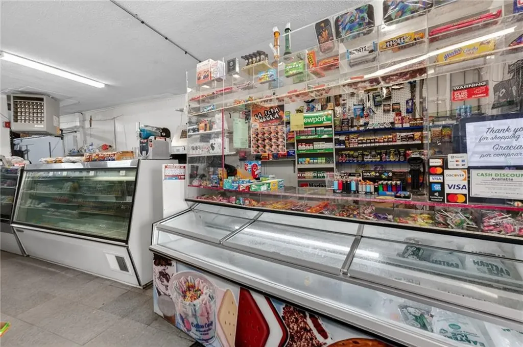 75 Messer Street Providence RI 02909