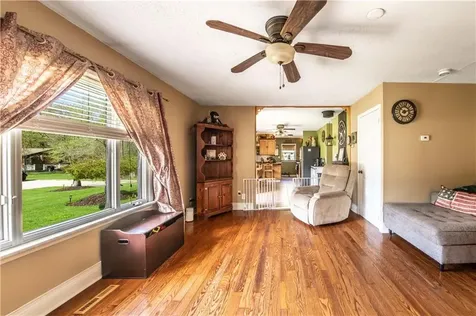 12 Abbey Lane Foster RI 02825