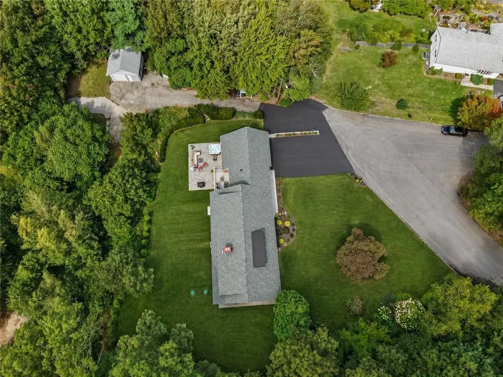 15 Golden View Drive Johnston RI 02919