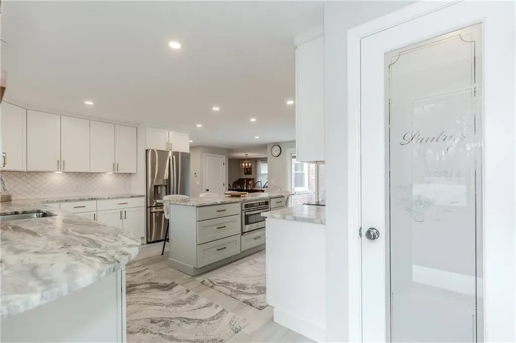 15 Golden View Drive Johnston RI 02919