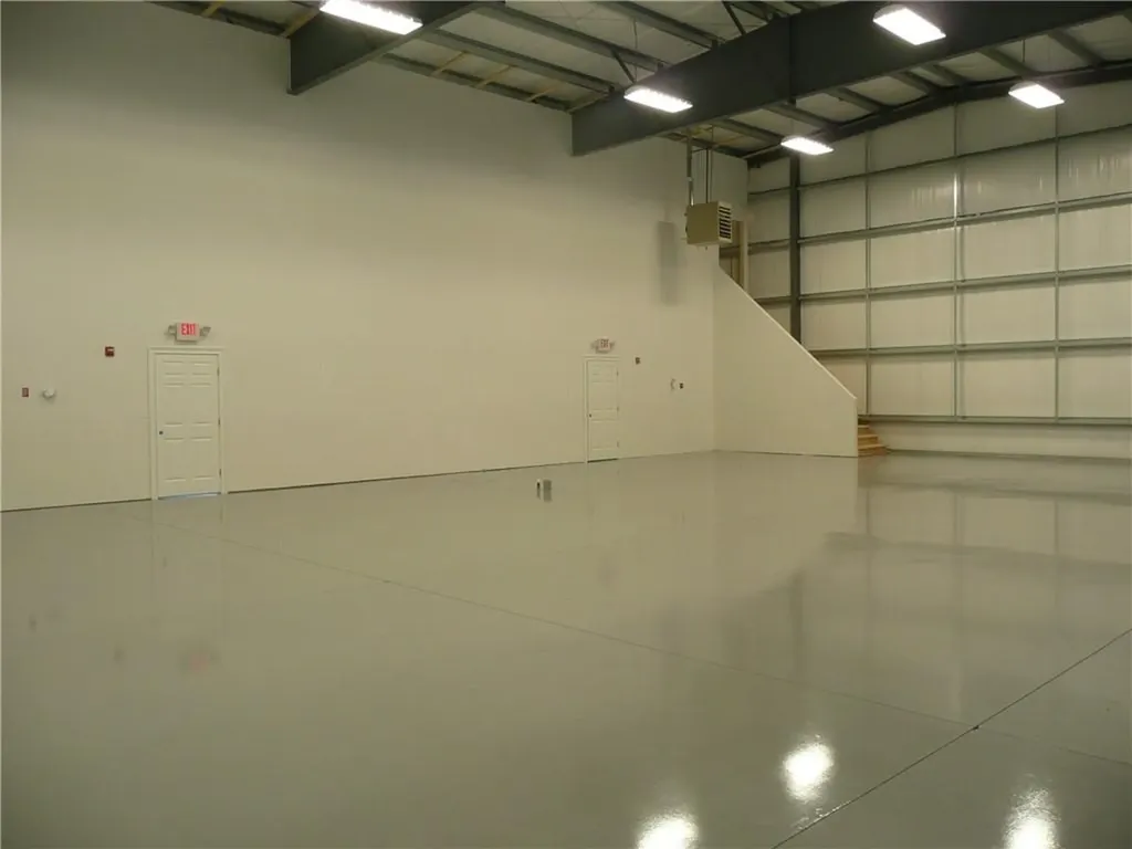 376 Dry Bridge Road North Kingstown RI 02852