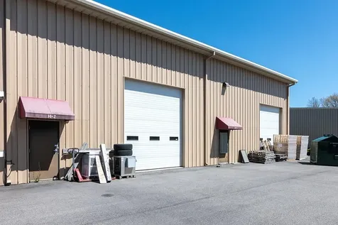 376 Dry Bridge Road North Kingstown RI 02852