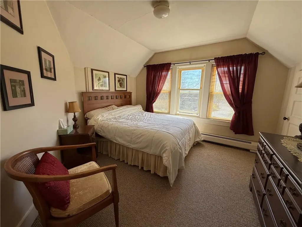 35 Highland Avenue South Kingstown RI 02879