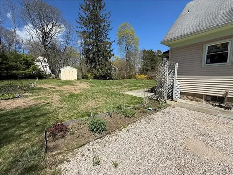 35 Highland Avenue South Kingstown RI 02879
