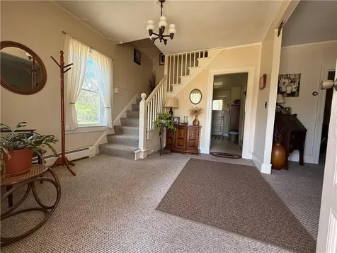 35 Highland Avenue South Kingstown RI 02879