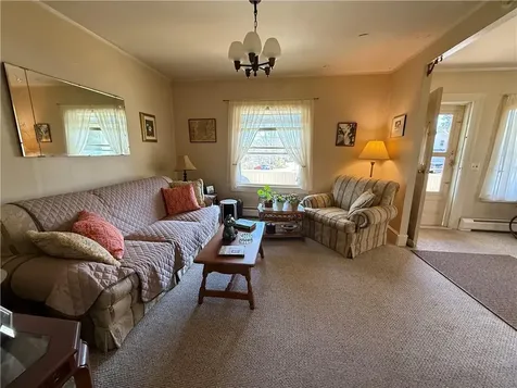 35 Highland Avenue South Kingstown RI 02879