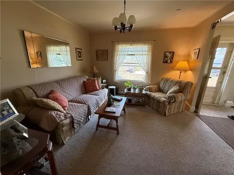 35 Highland Avenue South Kingstown RI 02879