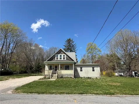 35 Highland Avenue South Kingstown RI 02879