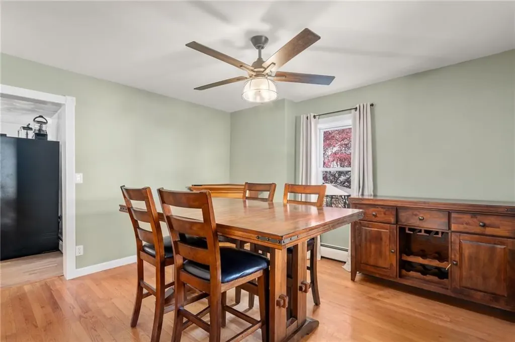 16 Elizabeth Avenue Smithfield RI 02917
