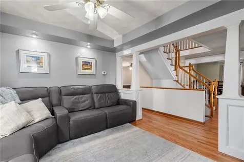 16 Elizabeth Avenue Smithfield RI 02917