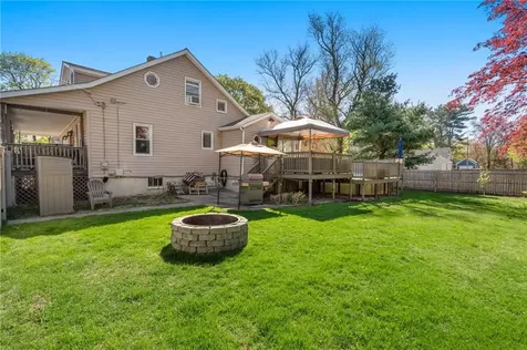 16 Elizabeth Avenue Smithfield RI 02917
