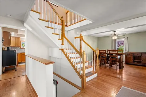 16 Elizabeth Avenue Smithfield RI 02917