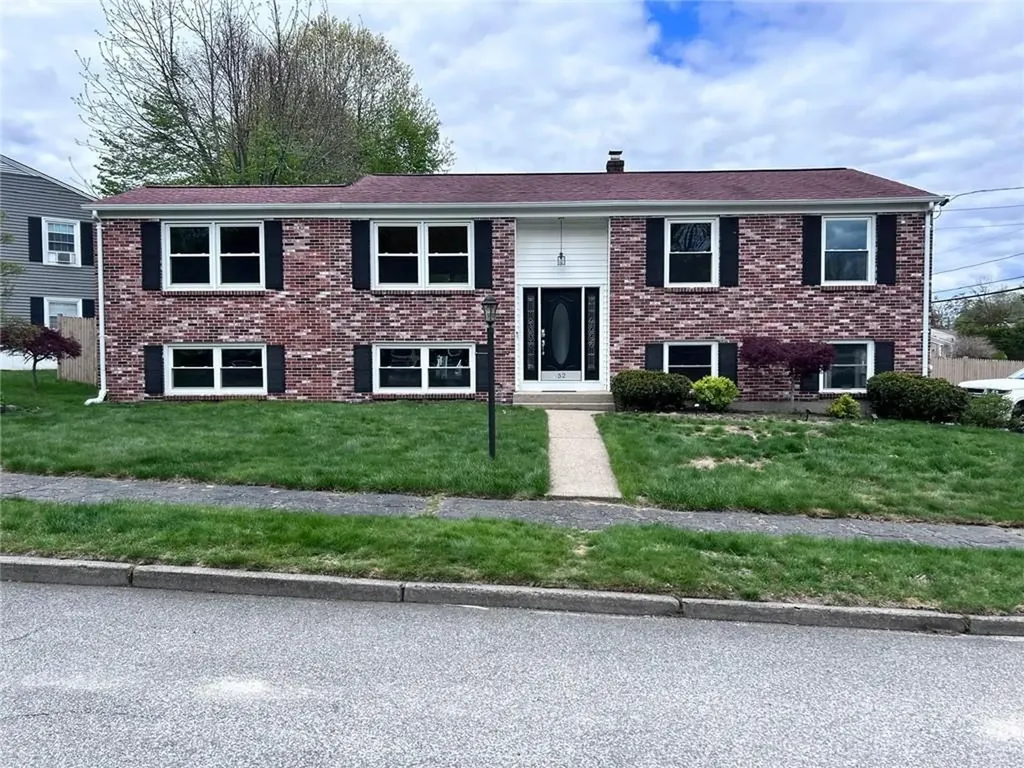 52 Cottonwood Drive Cranston RI 02921