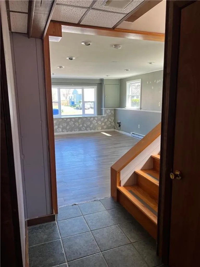 52 Cottonwood Drive Cranston RI 02921
