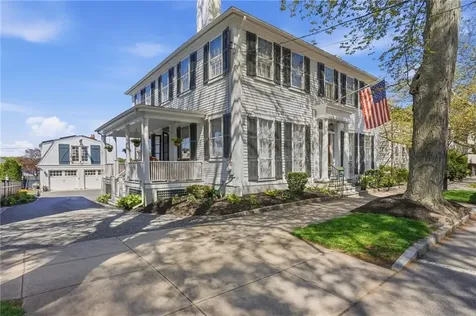 693 Hope Street Bristol RI 02809