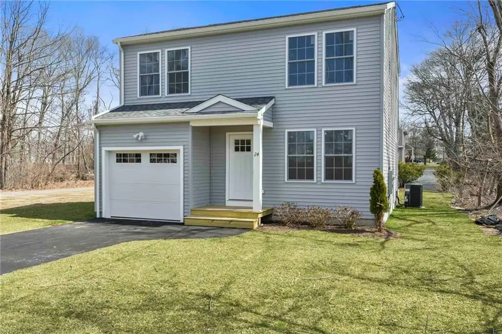24 Blackburn Street Warwick RI 02886
