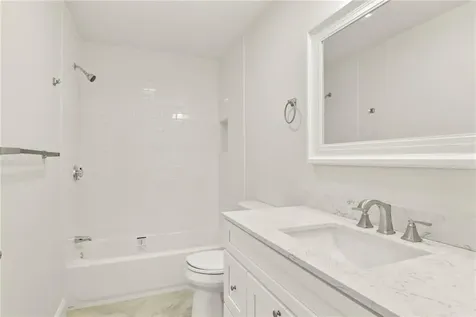 24 Blackburn Street Warwick RI 02886