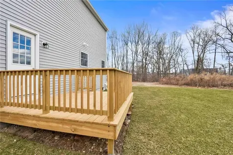 24 Blackburn Street Warwick RI 02886