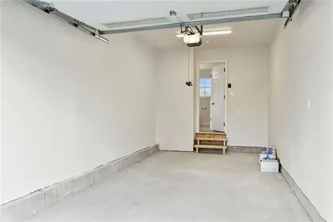 24 Blackburn Street Warwick RI 02886