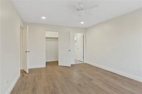 24 Blackburn Street Warwick RI 02886