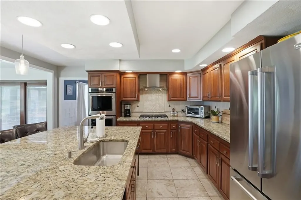 122 Mystery Farms Drive Cranston RI 02921