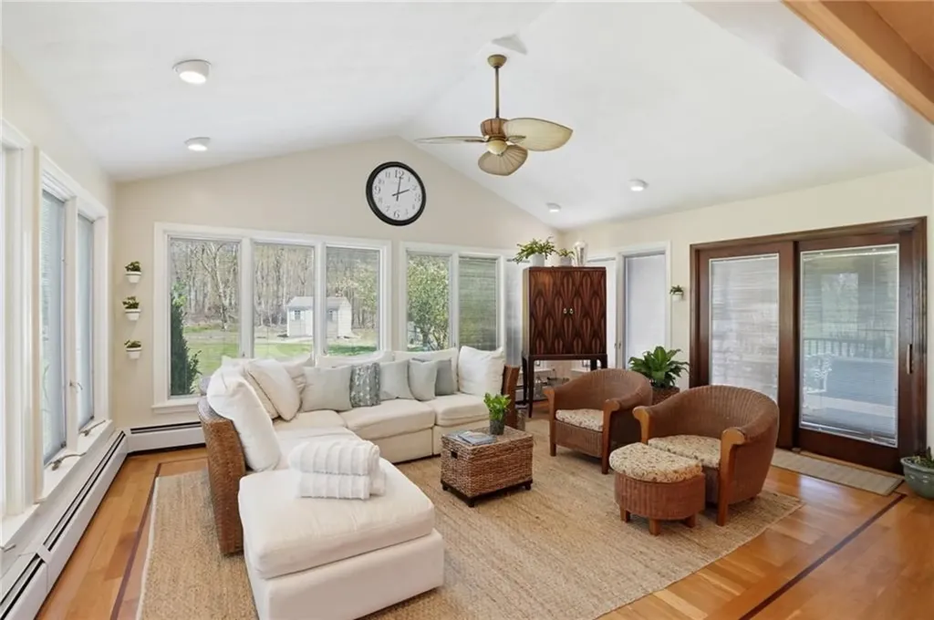 122 Mystery Farms Drive Cranston RI 02921