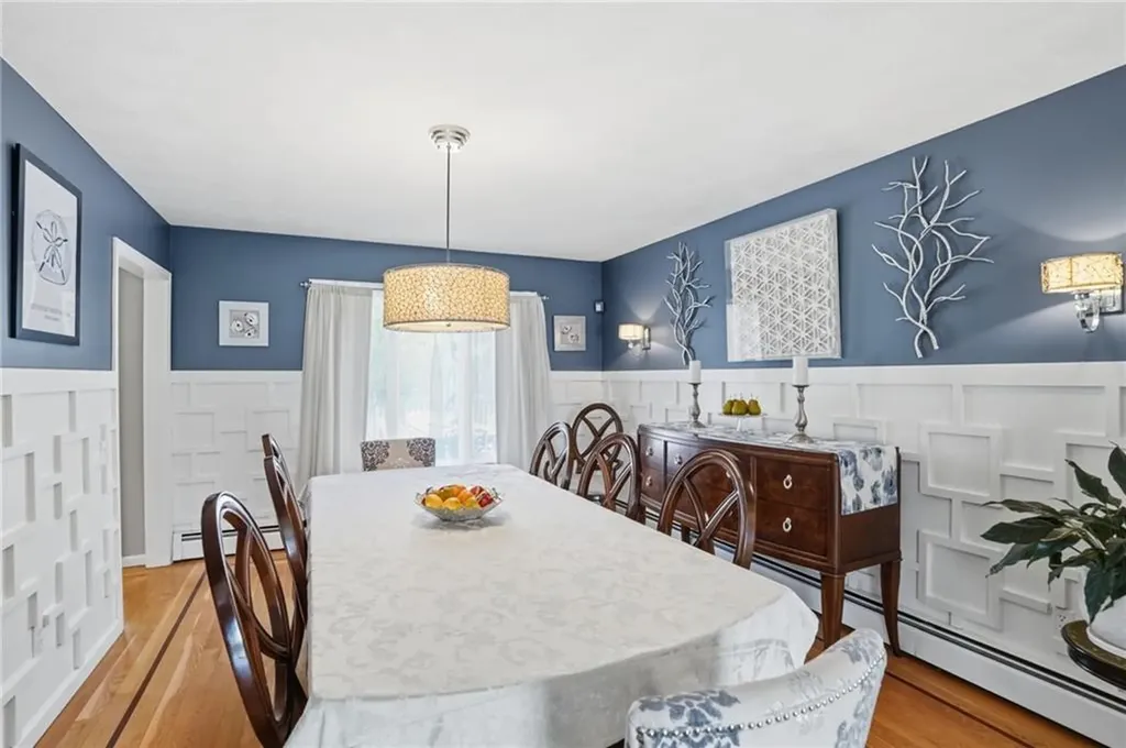 122 Mystery Farms Drive Cranston RI 02921